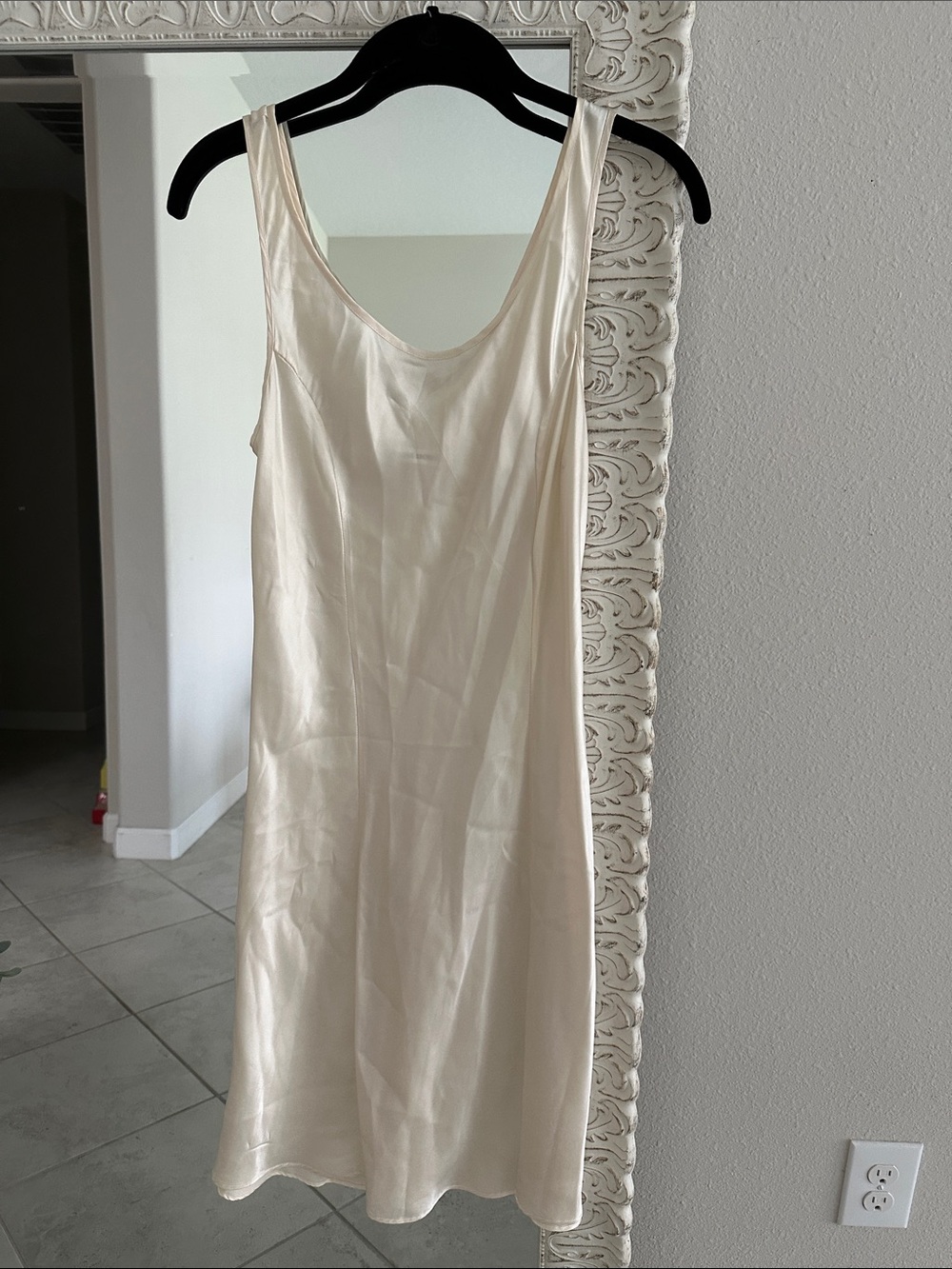 Victoria's Secret Silk Vintage Ivory Slip Dress/Nightgown
